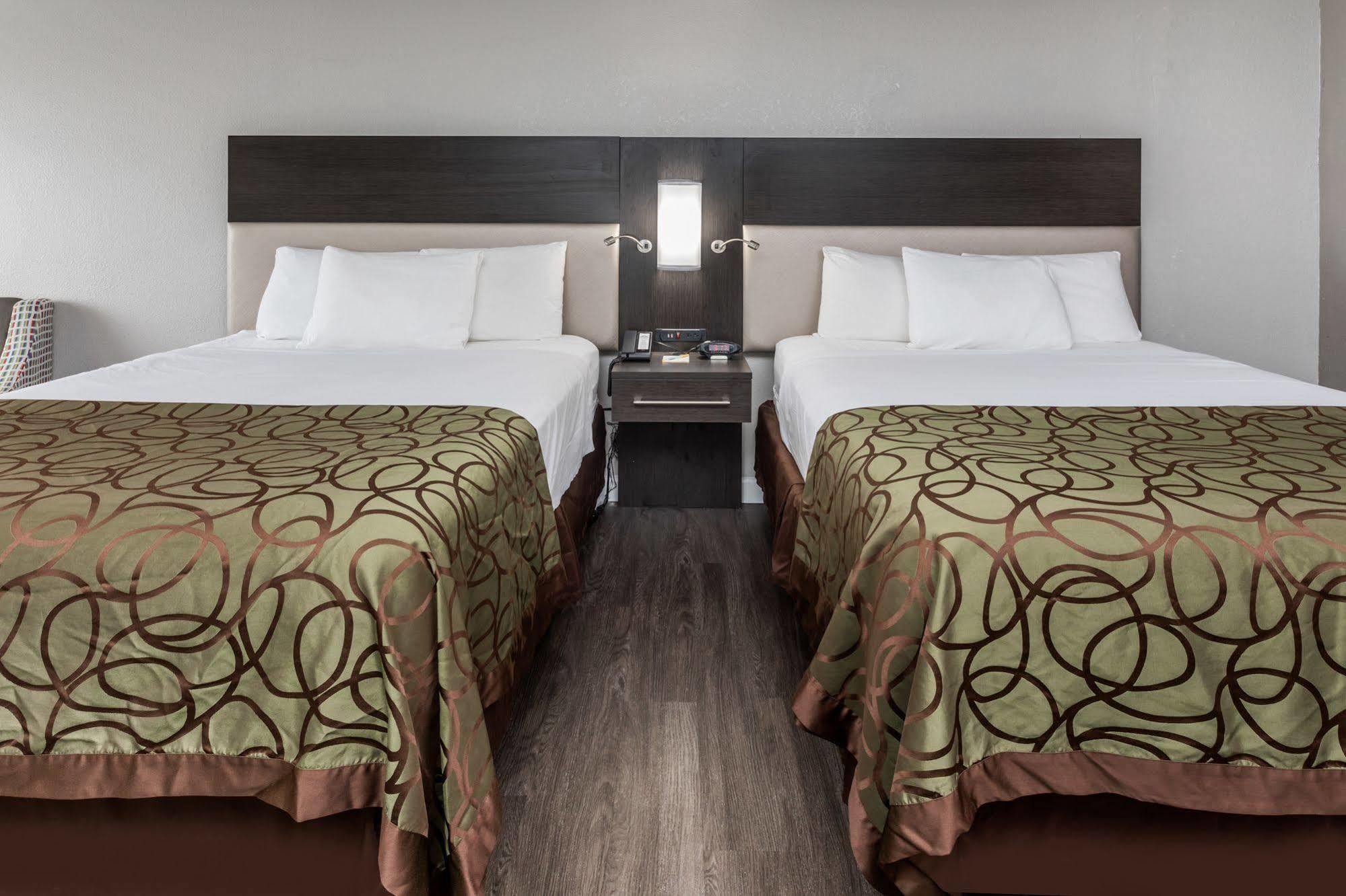 Days Inn By Wyndham Goose Creek North Charleston Exteriör bild
